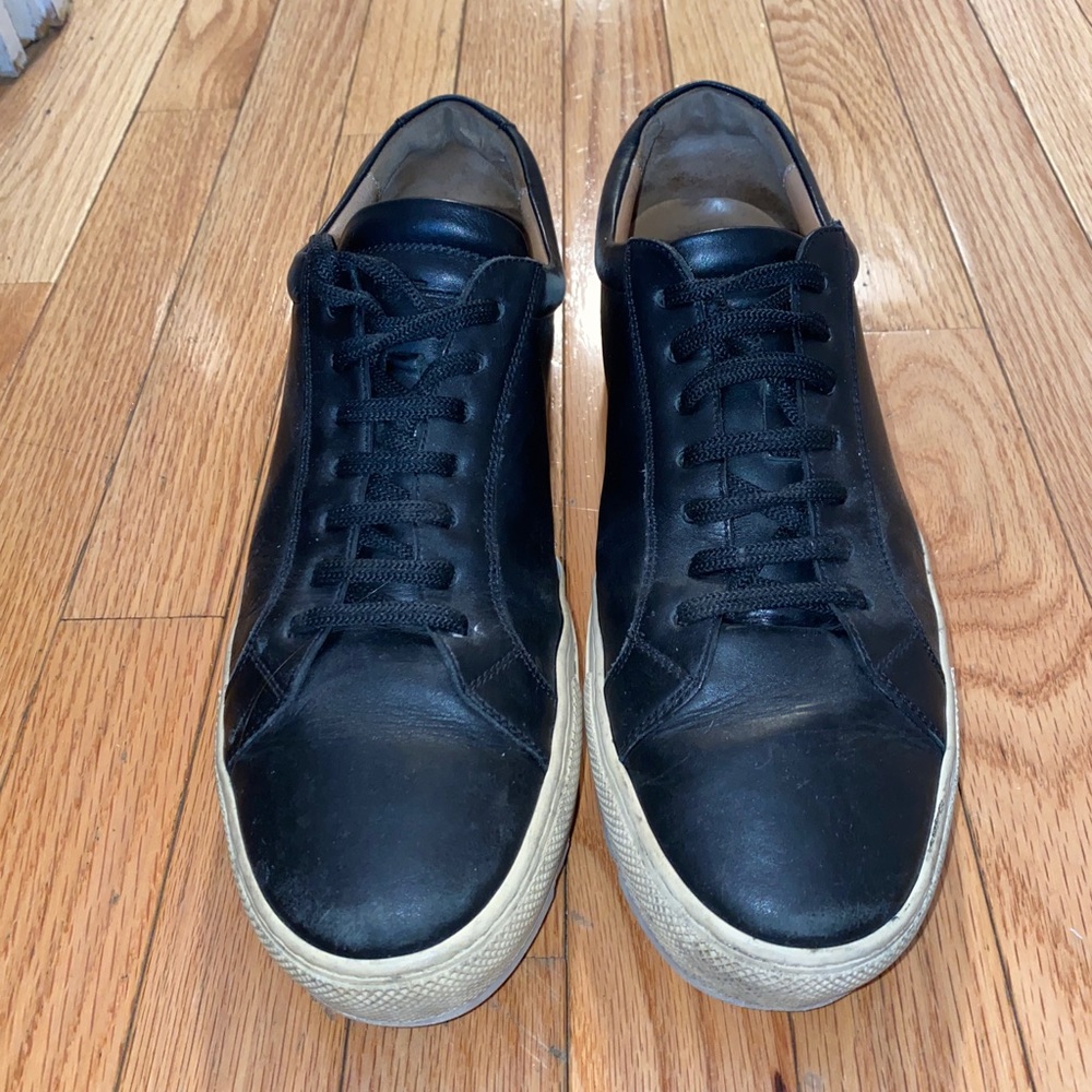 Ferragamo Black Leather Sneaker size 8.5 Men’s